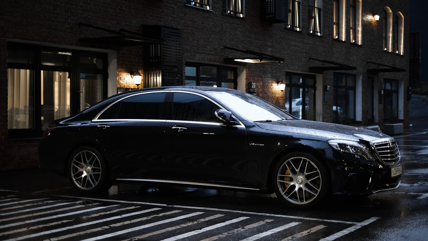 Mercedes-Benz E-Class — Business Class